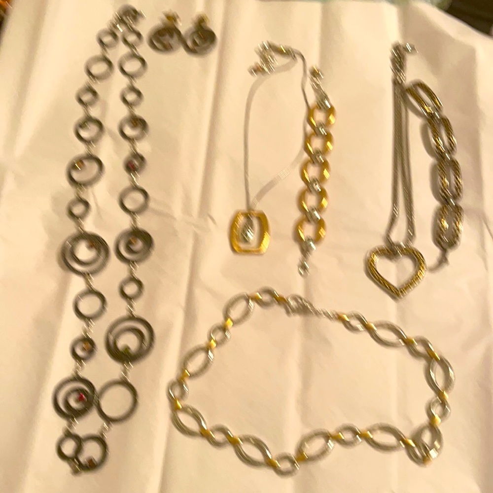 Brighton jewelry bundle in great condition!